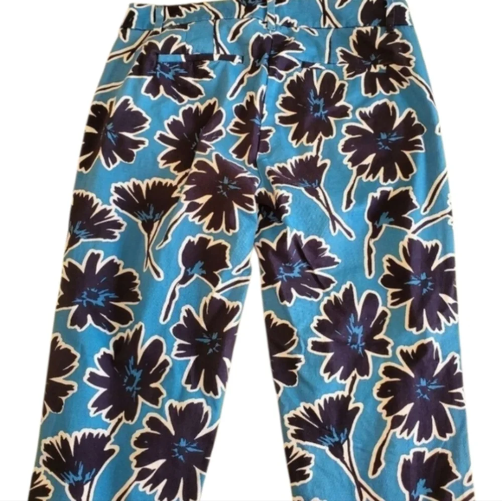 J. Crew step into